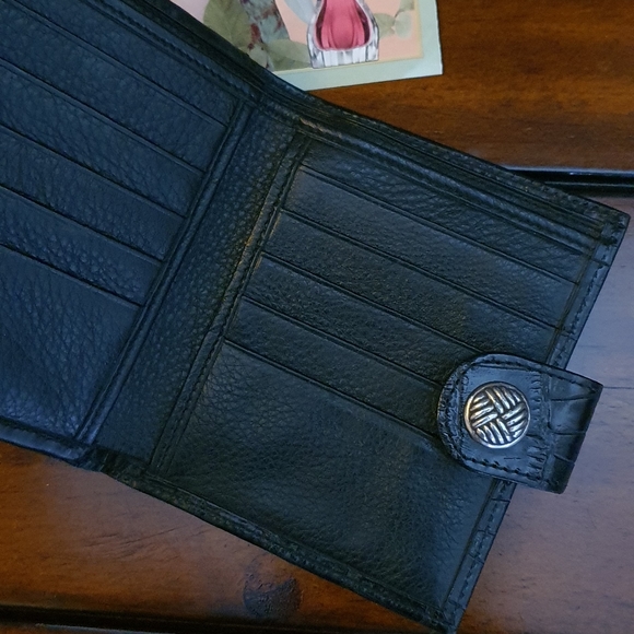 🆕 Black Brighton Wallet - Picture 10 of 13